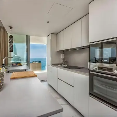 Magnifico Apartamento Es דירה מאלגה